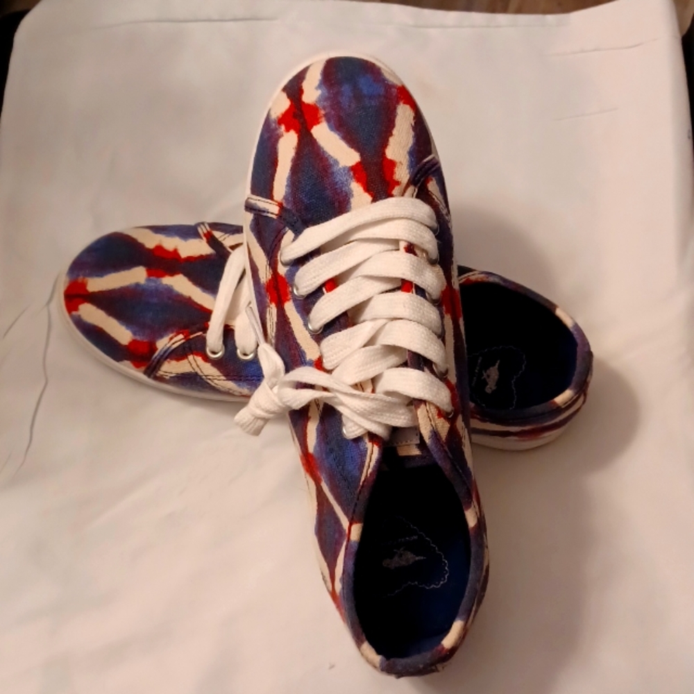 NWOT Rocket dog Women's sneakers Red White And Blue  👟 size 10